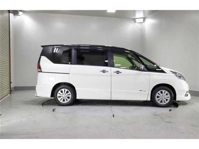 NISSAN SERENA  S-HYBRID 4WD 2017 Image 31
