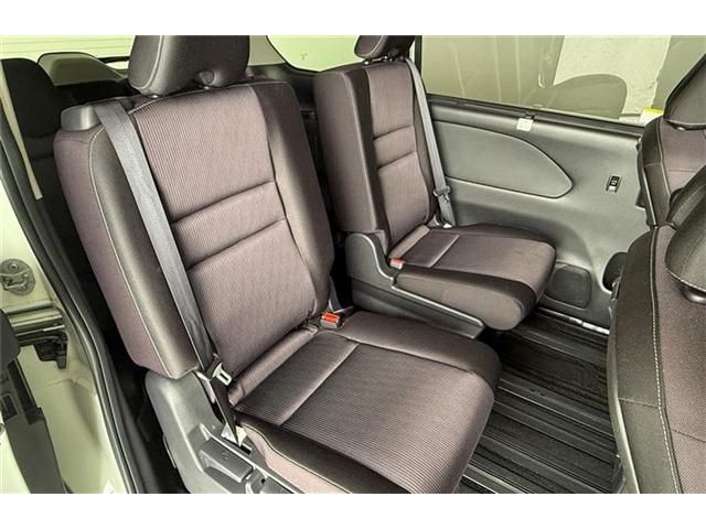 NISSAN SERENA  S-HYBRID 4WD 2017 Image 31