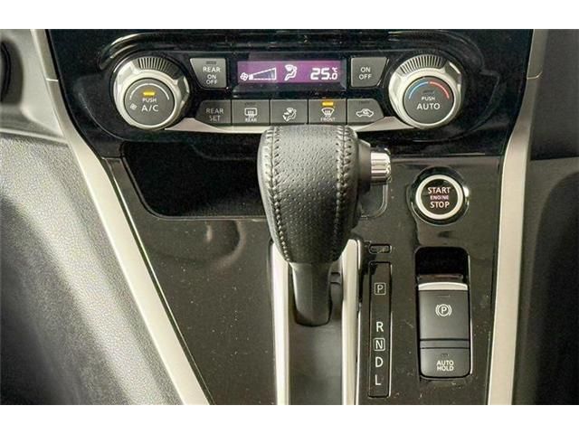 NISSAN SERENA  S-HYBRID 4WD 2017 Image 31