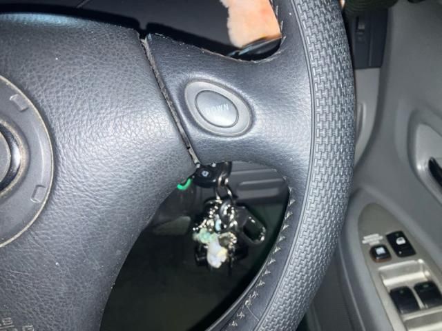 TOYOTA VOXY 2005 Image 31