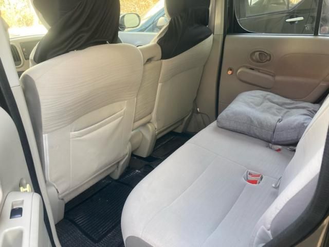 NISSAN CUBE 2010 Image 31