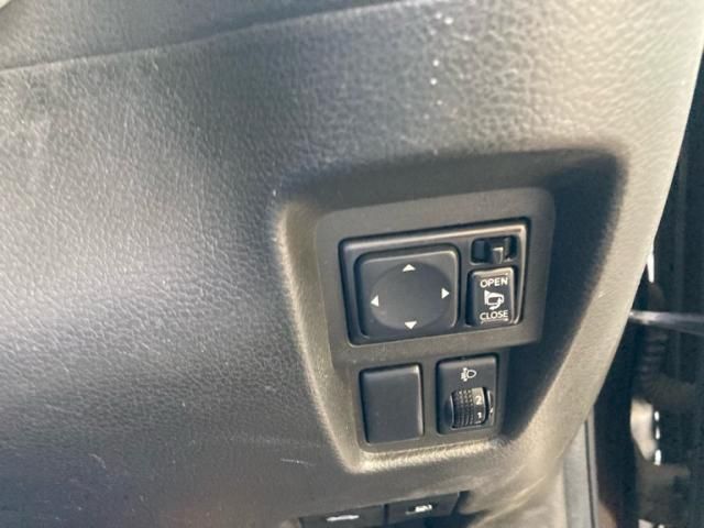 NISSAN CUBE 2010 Image 31