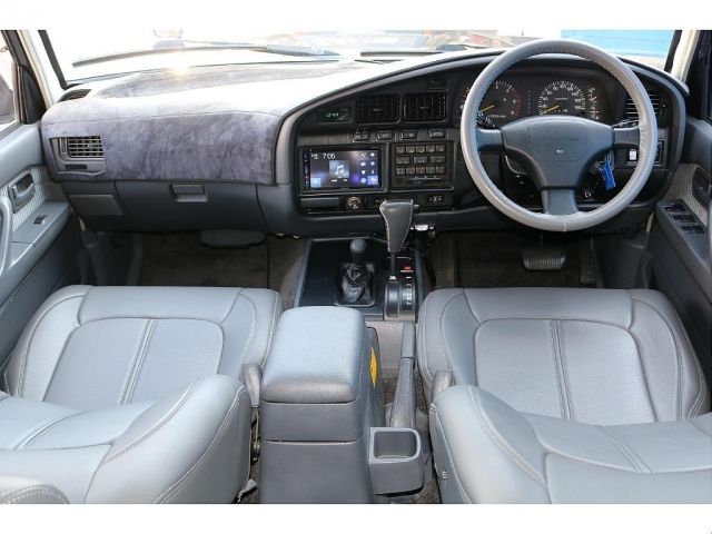 TOYOTA LANDCRUISER VAN 1995 Image 31