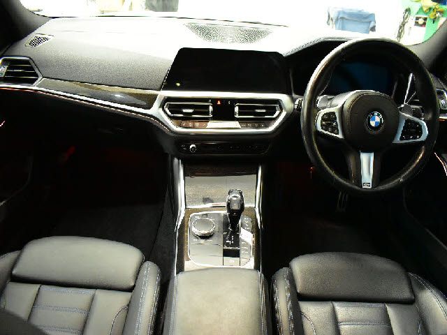 BMW 3SERIES SEDAN 2019 Image 31