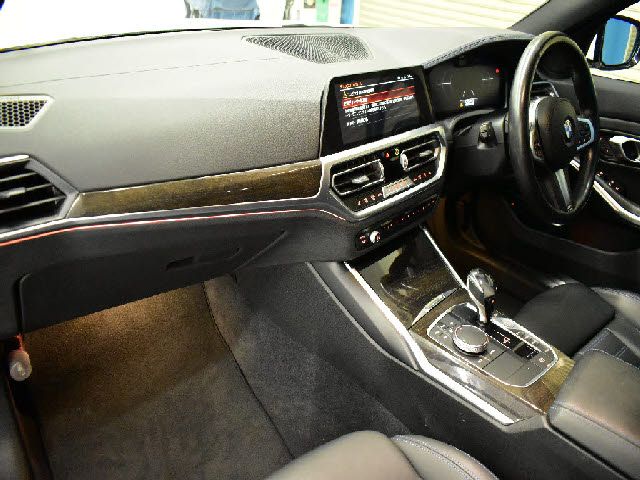 BMW 3SERIES SEDAN 2019 Image 31