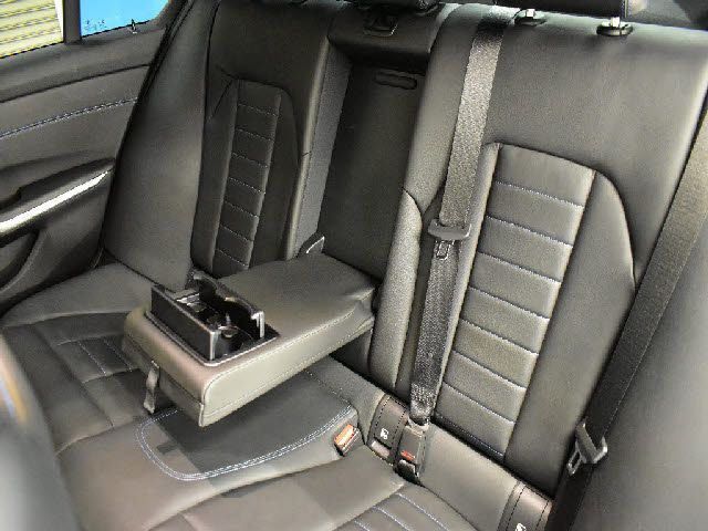 BMW 3SERIES SEDAN 2019 Image 31