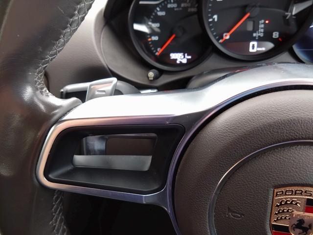 PORSCHE 718CAYMAN 2017 Image 31
