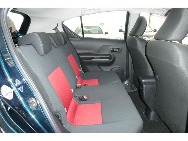 TOYOTA AQUA 2017 Image 31