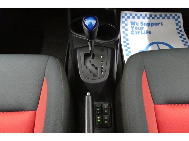 TOYOTA AQUA 2017 Image 31