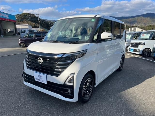 NISSAN ROOX 2024 Image 31
