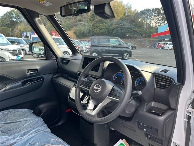 NISSAN ROOX 2024 Image 31