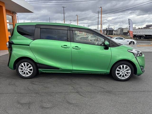 TOYOTA SIENTA 2016 Image 31