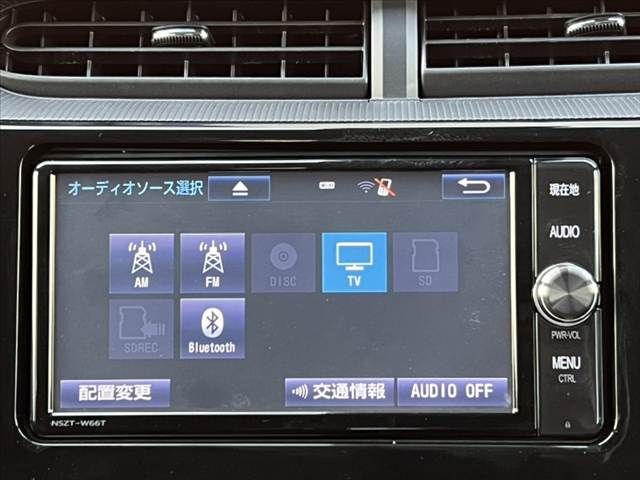 TOYOTA AQUA 2017 Image 31