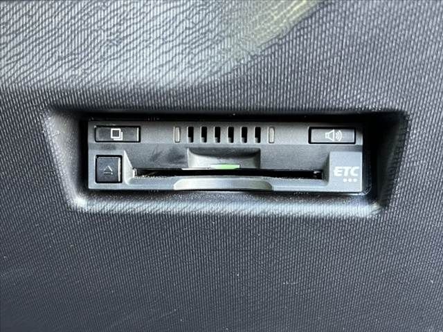 TOYOTA AQUA 2017 Image 31