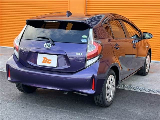 TOYOTA AQUA 2017 Image 31