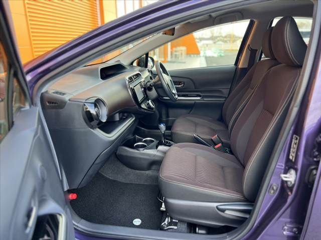 TOYOTA AQUA 2017 Image 31