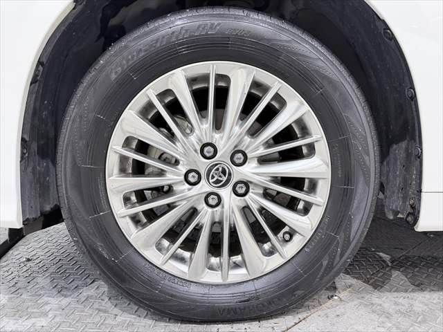 TOYOTA ALPHARD HYBRID 4WD 2019 Image 31