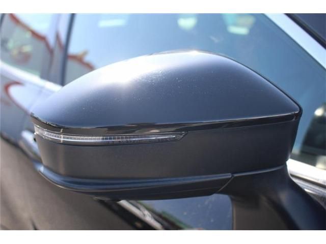 TOYOTA CROWN CROSSOVER 2022 Image 31