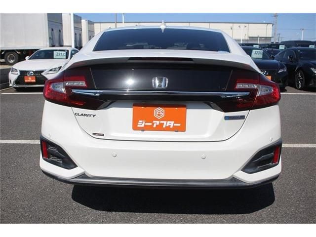 HONDA CLARITY PHEV 2018 Image 31