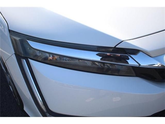 HONDA CLARITY PHEV 2018 Image 31