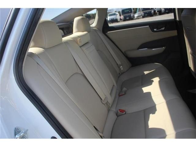 HONDA CLARITY PHEV 2018 Image 31