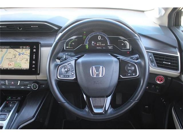 HONDA CLARITY PHEV 2018 Image 31