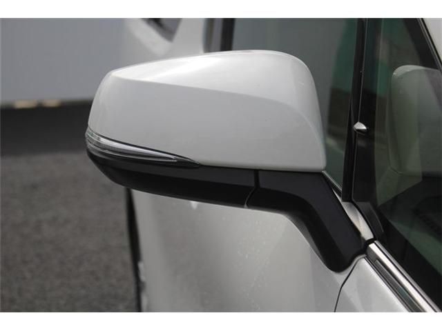 TOYOTA ALPHARD 4WD 2023 Image 31