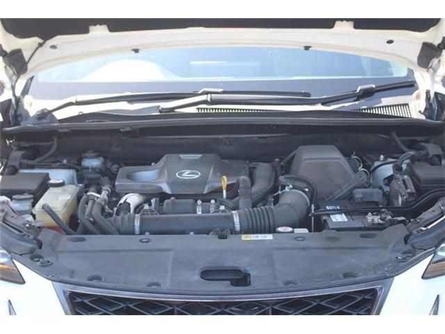 TOYOTA LEXUS NX300 2017 Image 31