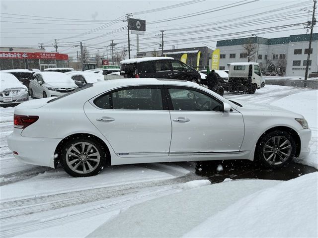 TOYOTA LEXUS LS600HL 2013 Image 31