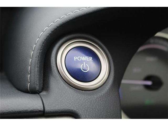 TOYOTA LEXUS RC300H 2015 Image 31