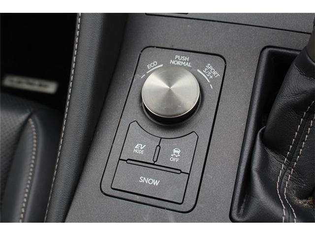 TOYOTA LEXUS RC300H 2015 Image 31