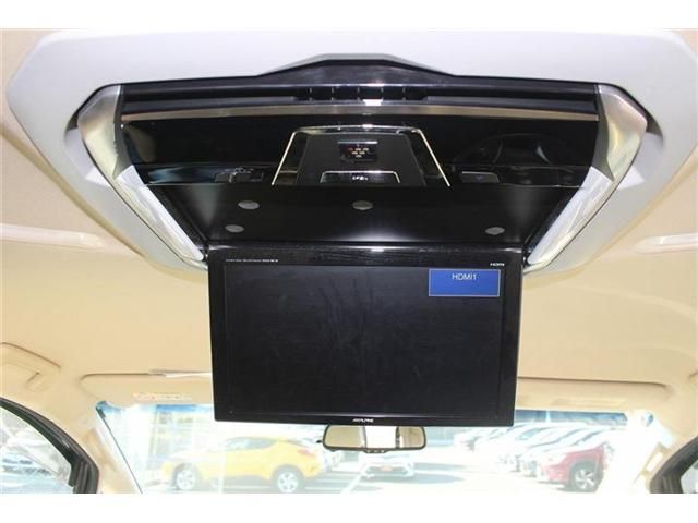 TOYOTA VELLFIRE 2015 Image 31