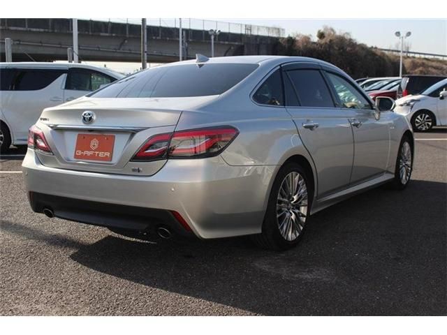 TOYOTA CROWN SEDAN HYBRID 2020 Image 31