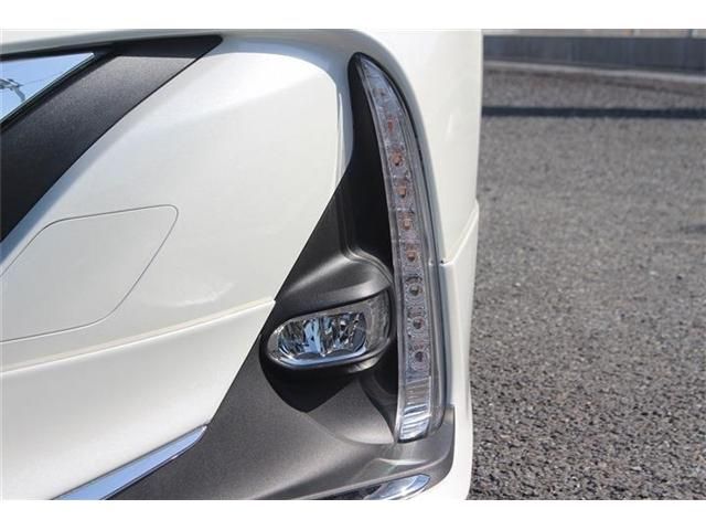 TOYOTA PRIUS PHV 2017 Image 31