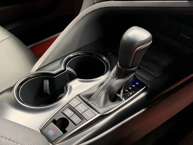 TOYOTA CAMRY HYBRID 2019 Image 31