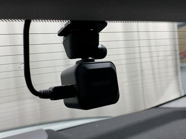 TOYOTA CAMRY HYBRID 2019 Image 31