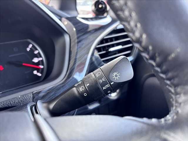 TOYOTA NOAH 2014 Image 31