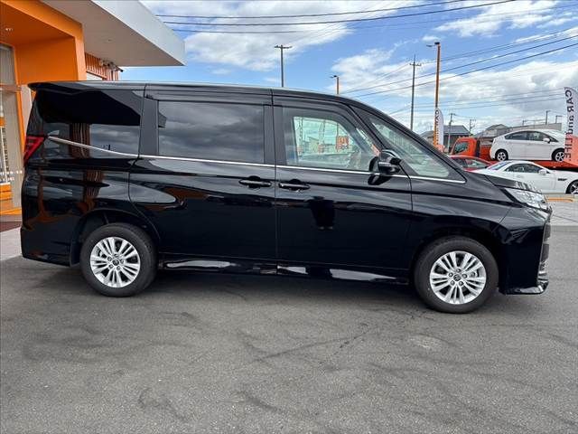 TOYOTA NOAH HYBRID 4WD 2025 Image 31