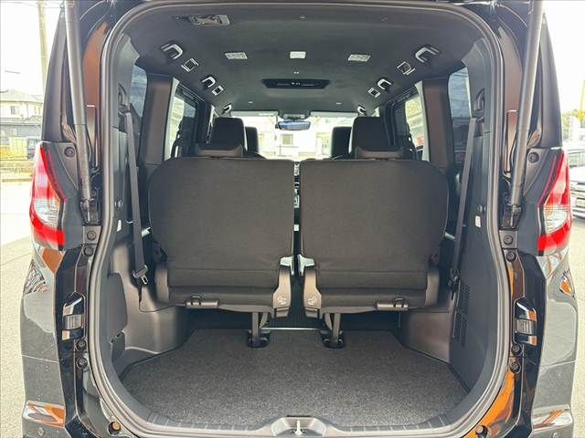 TOYOTA NOAH HYBRID 4WD 2025 Image 31