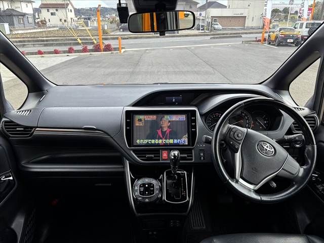 TOYOTA ESQUIRE 2017 Image 31