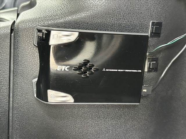 NISSAN NOTE 2017 Image 31