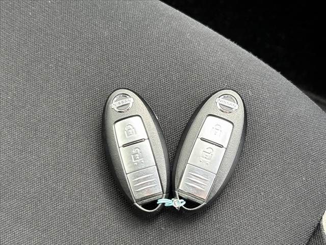 NISSAN NOTE 2017 Image 31