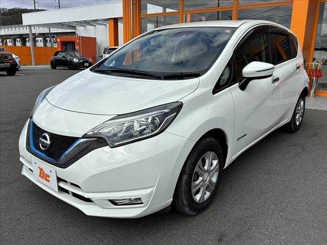 NISSAN NOTE 2017 Image 31