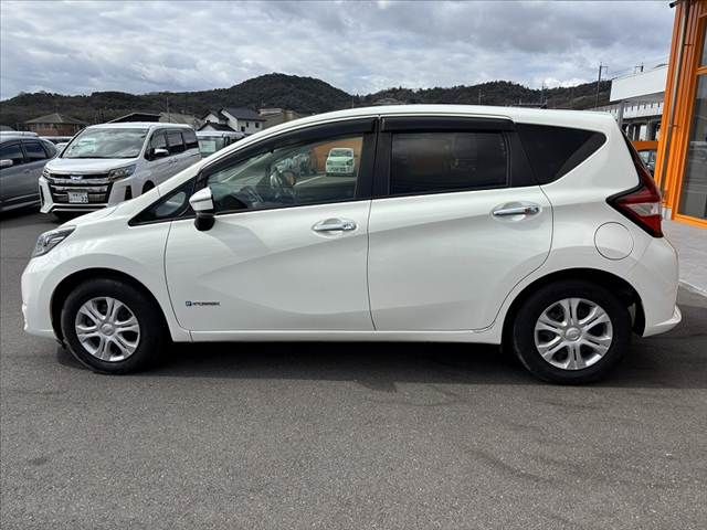 NISSAN NOTE 2017 Image 31