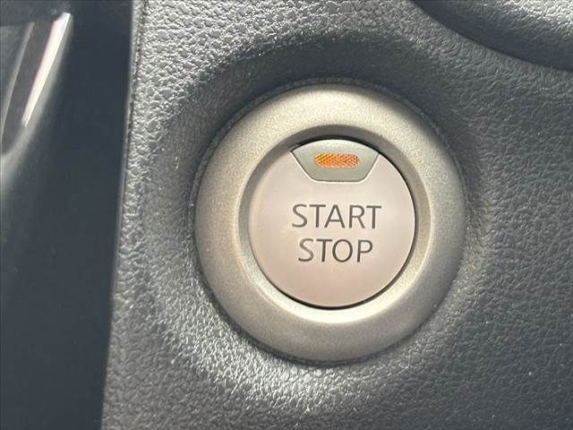 NISSAN NOTE 2017 Image 31