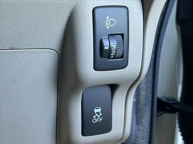 HONDA N BOX 2012 Image 31