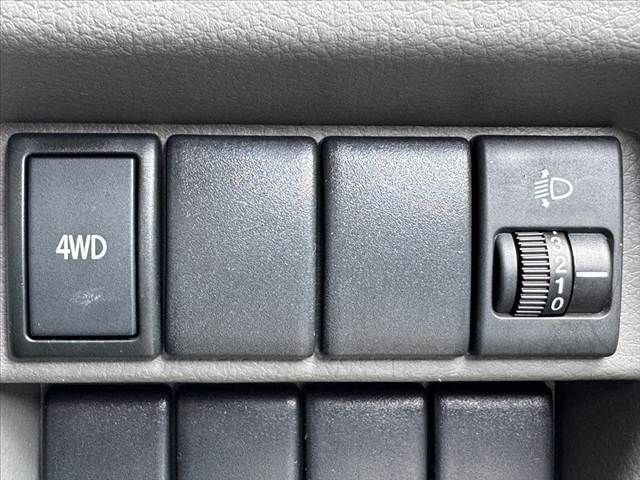 NISSAN NV100 CLIPPER 4WD 2017 Image 31