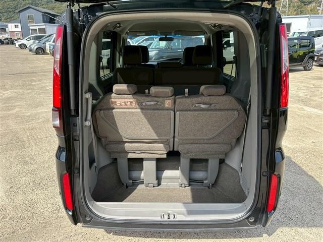 HONDA STEPWAGON 2016 Image 31