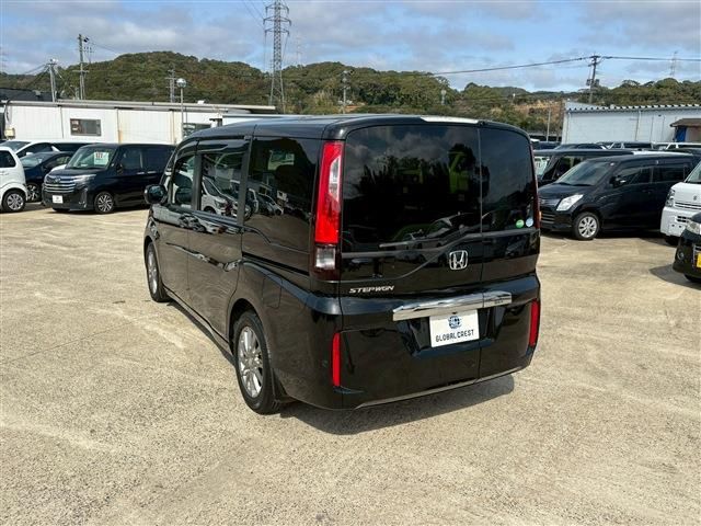 HONDA STEPWAGON 2016 Image 31