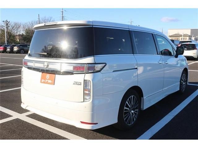 NISSAN ELGRAND 2023 Image 31